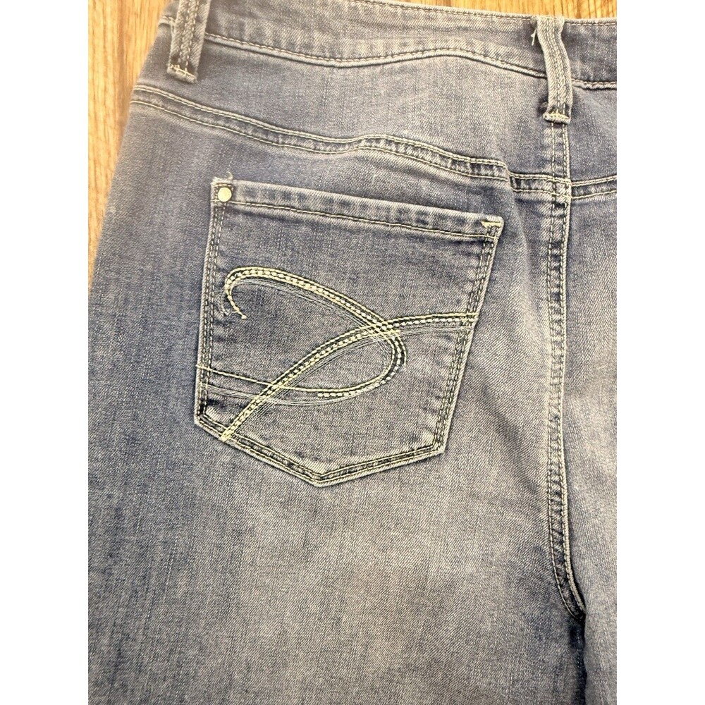 Chico's Platinum Jeans Women's 0.5 Short US-6 Blue Mid-Rise Slim Leg 30" Inseam - Picture 4 of 14